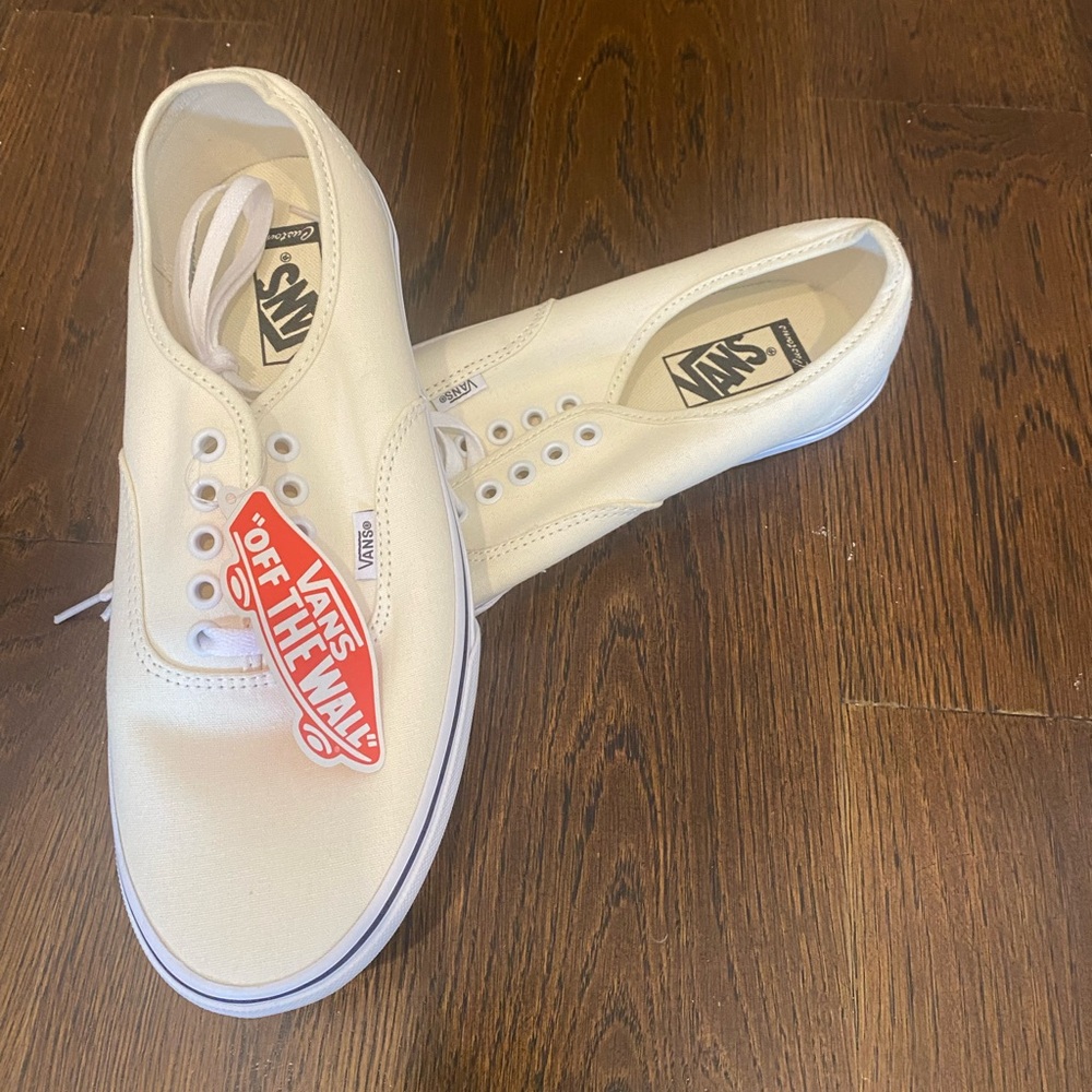 Vans Authentic - White w Black Stripe - M9 / W10.5